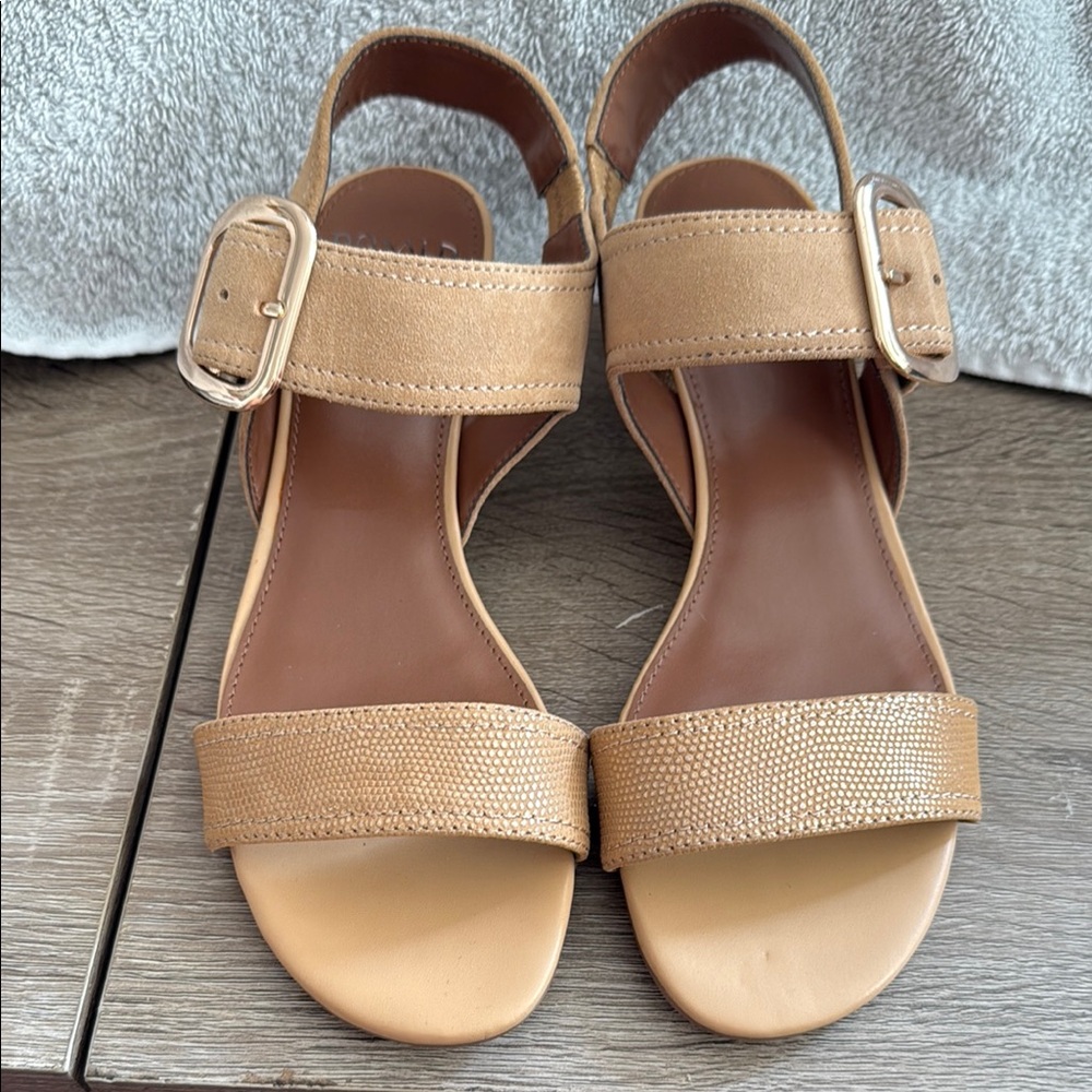 Donald J. Pliner Tan Leather Sandals with Adjustable Straps